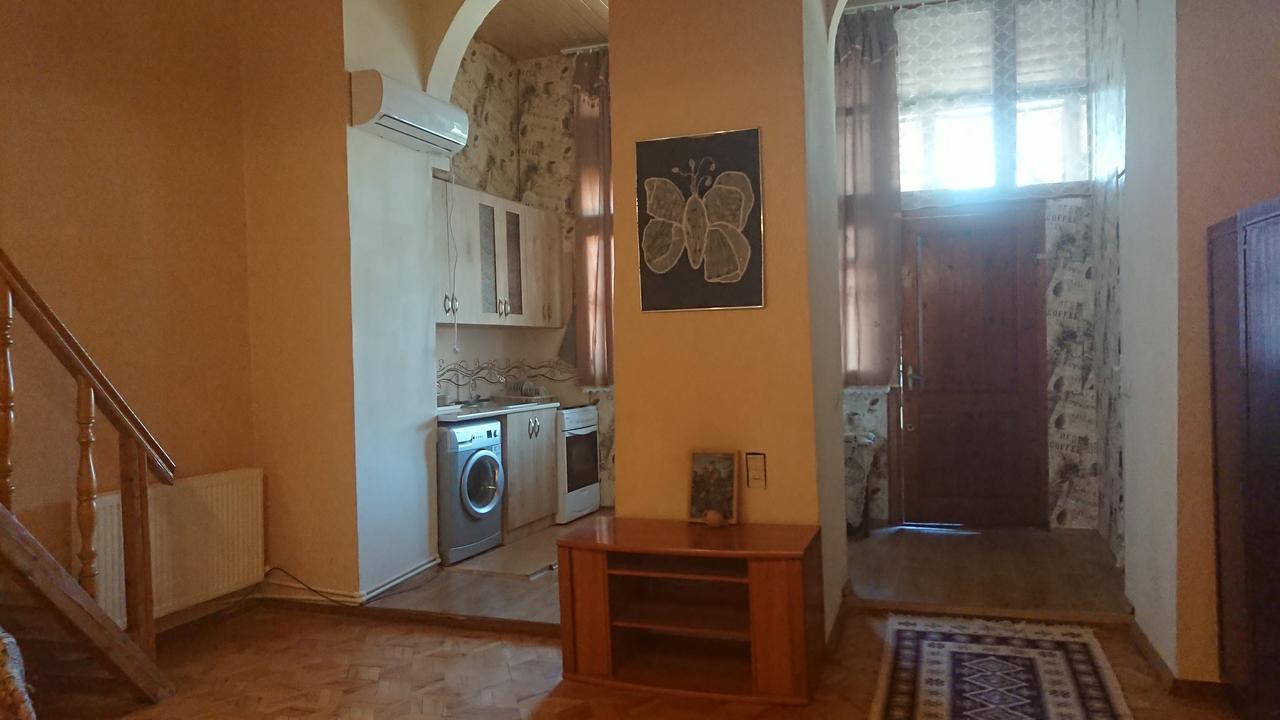 Grandma'S Hotel Tbiliszi Kültér fotó