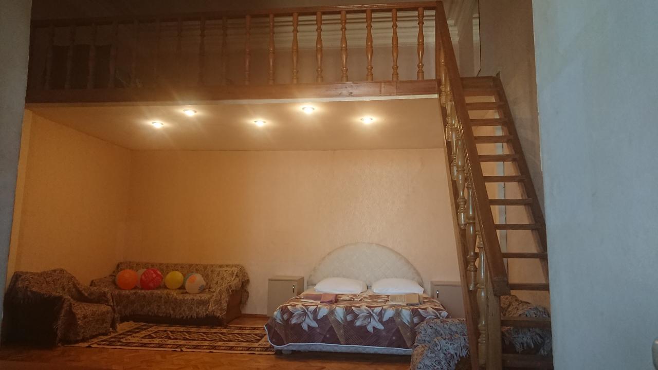 Grandma'S Hotel Tbiliszi Kültér fotó